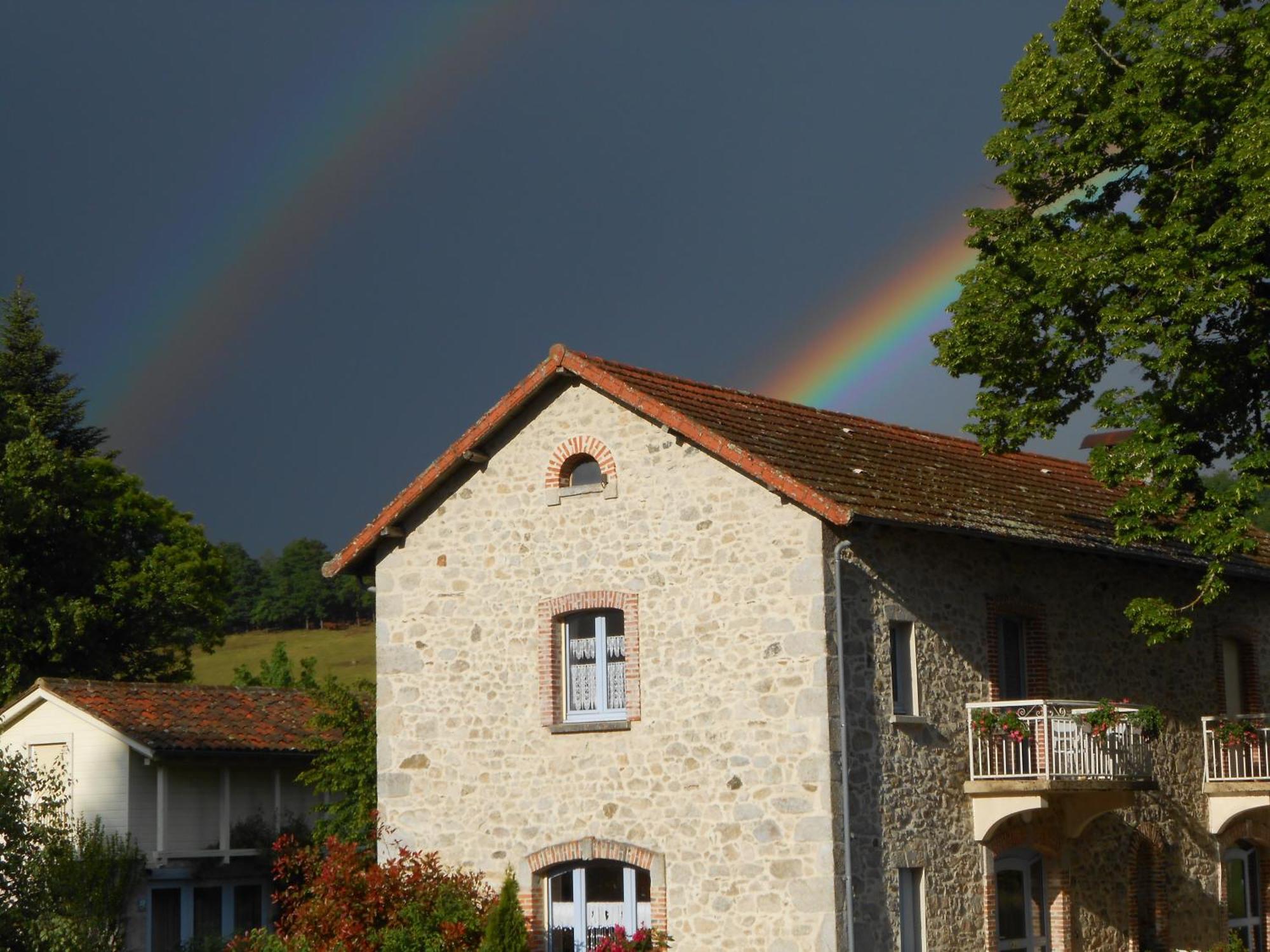Les Maisons De Concasty Boisset  Værelse billede